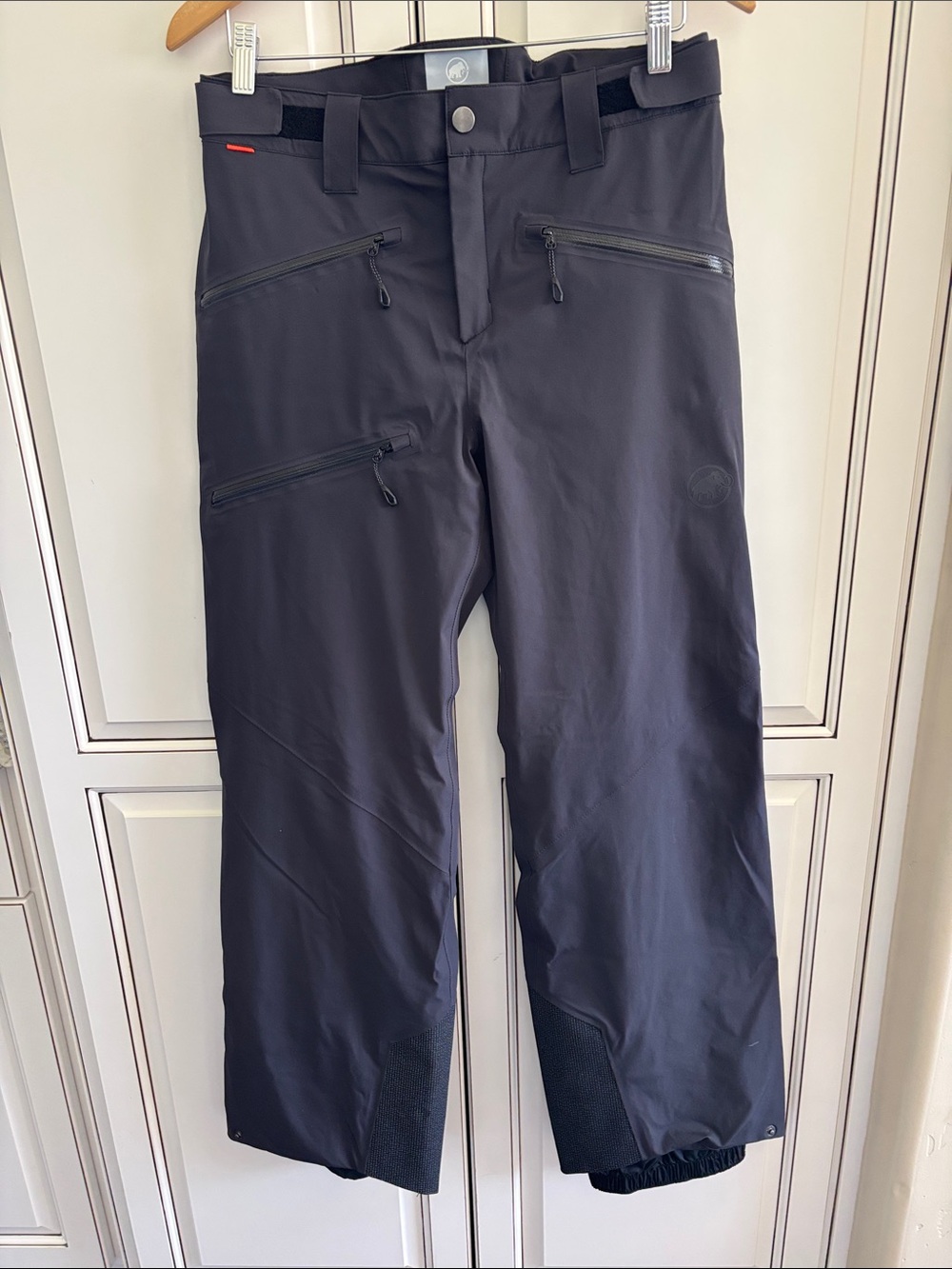 Mammut Stoney HS Thermo Snow Pants Women’s Size 28 Black Ski Soft EUC 1020-12720